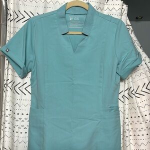 FIGS Inala Slim Scrub Top - Seaglass